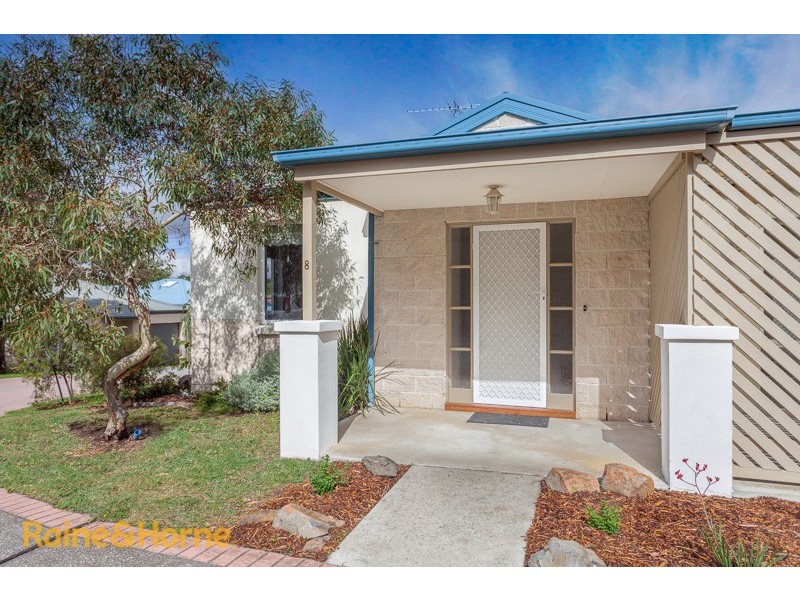 8 Sunbrook Court, Sunbury VIC 3429