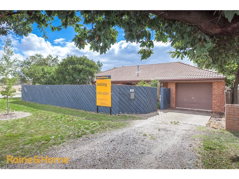 1/1 Timins Street, Sunbury VIC 3429