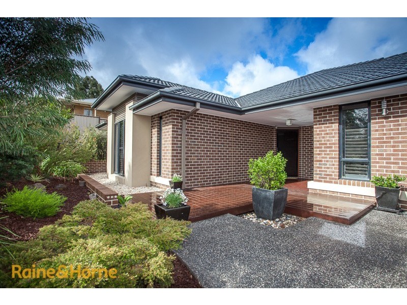 12 Knightsbridge Street, Sunbury VIC 3429