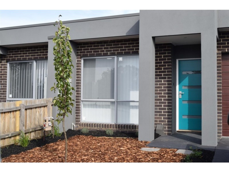 75 Gap Road, Sunbury VIC 3429