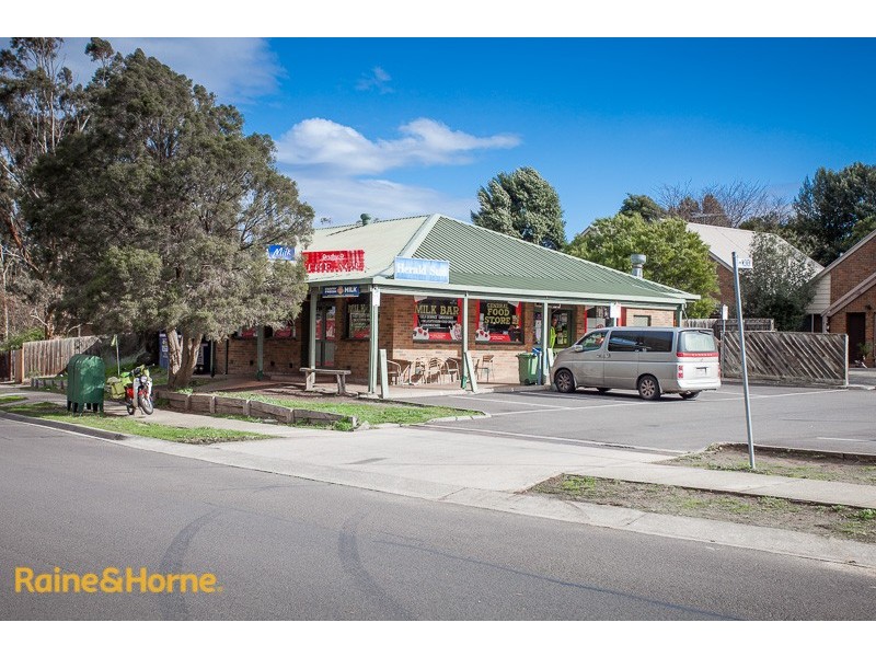 8 McEwen Drive, Sunbury VIC 3429