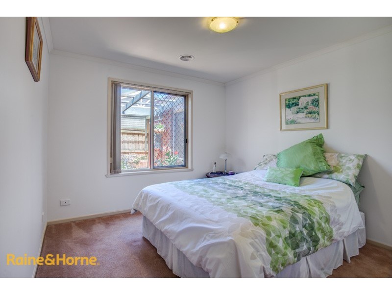 4 Gurners Lane, Sunbury VIC 3429