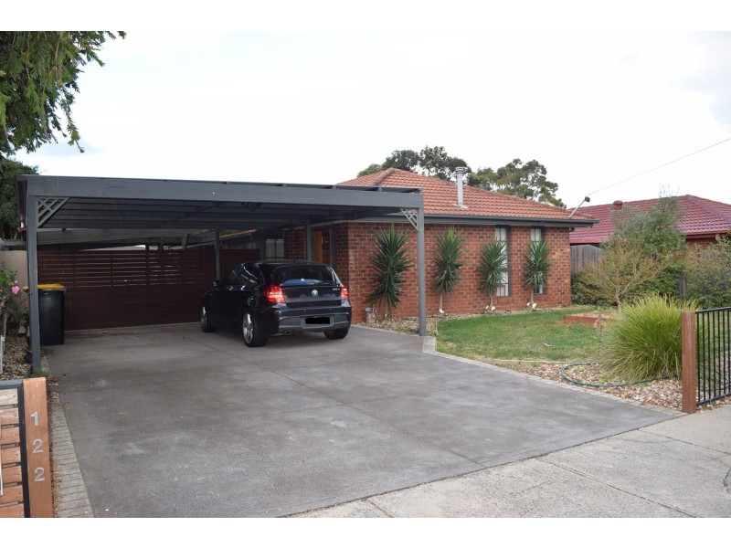 122 Welcome Road, Diggers Rest VIC 3427