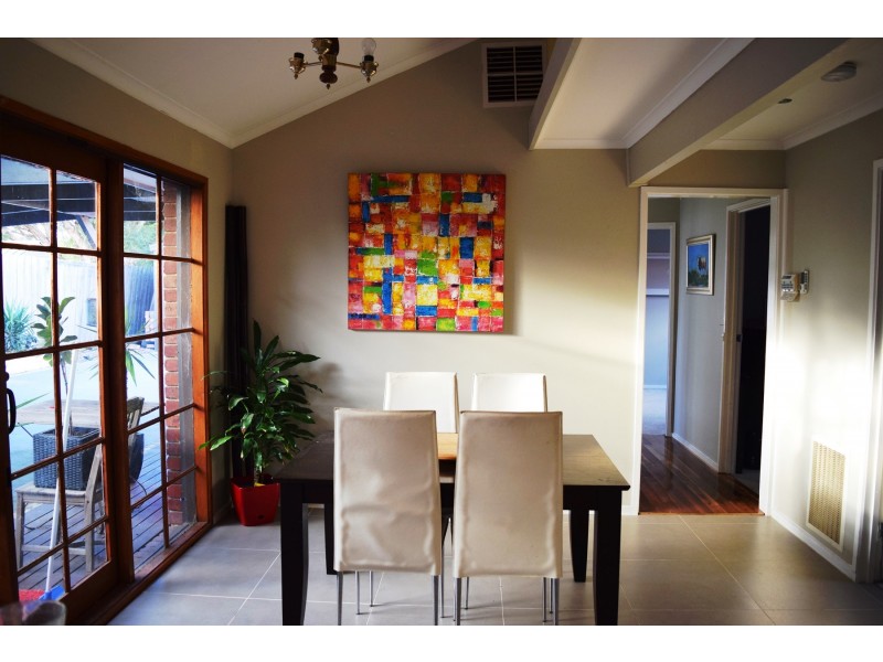 122 Welcome Road, Diggers Rest VIC 3427