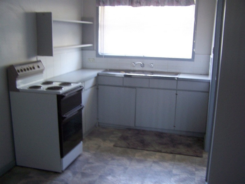 4/14 O’Shannasy Street, Sunbury VIC 3429