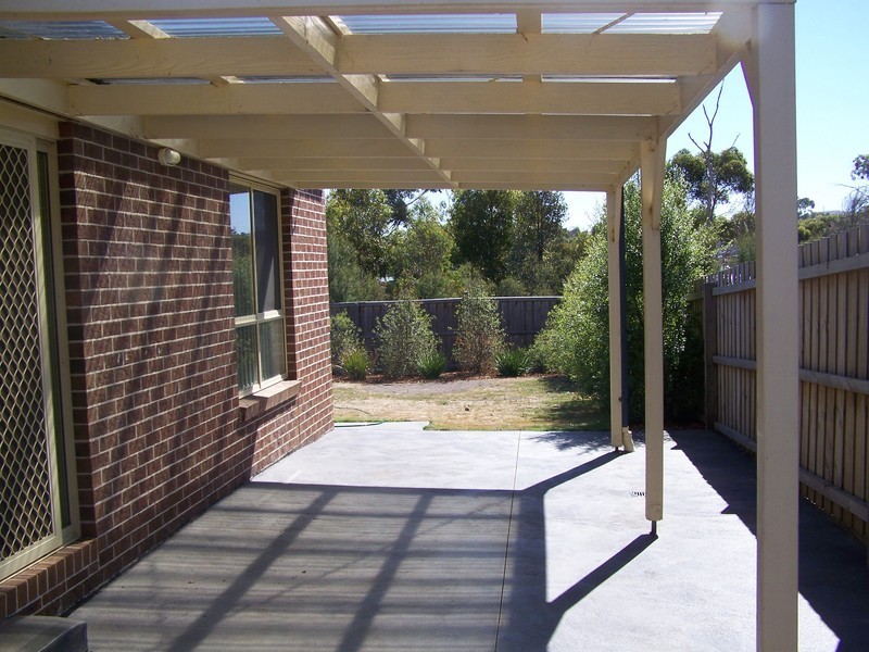 20 Sassafras Drive, Sunbury VIC 3429