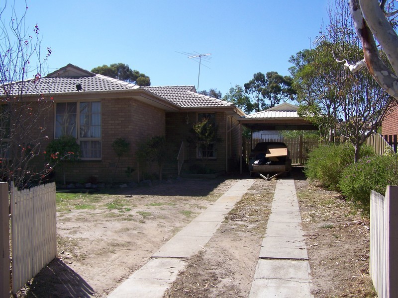 110 Charter Road West, Sunbury VIC 3429