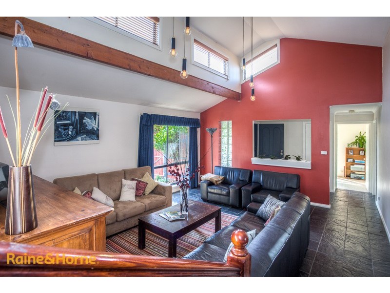 105 Stewarts Lane, Sunbury VIC 3429