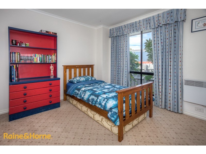 105 Stewarts Lane, Sunbury VIC 3429