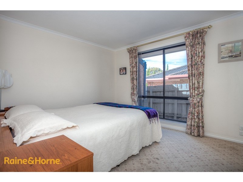 105 Stewarts Lane, Sunbury VIC 3429