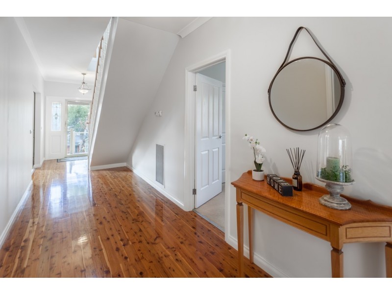 60 FULLWOOD DRIVE, Sunbury VIC 3429