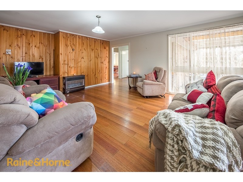 116 Pasley Street, Sunbury VIC 3429