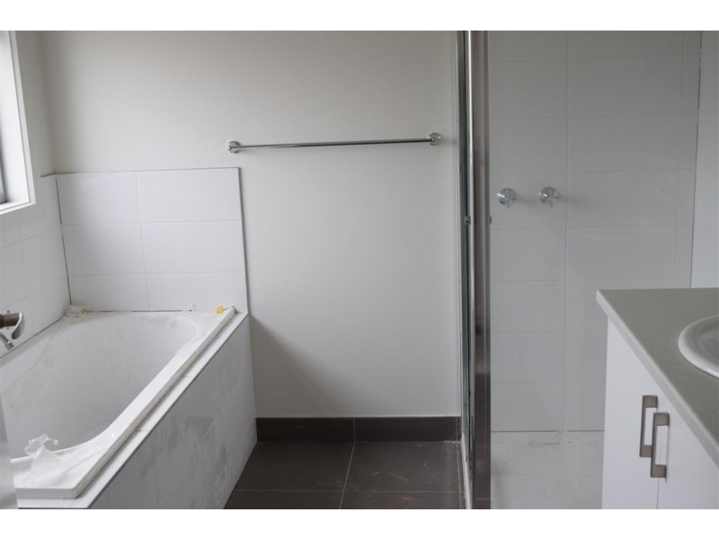 11/179 Mitchells Lane, Sunbury VIC 3429