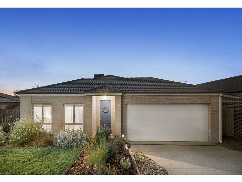 7 Pads Way, Sunbury VIC 3429