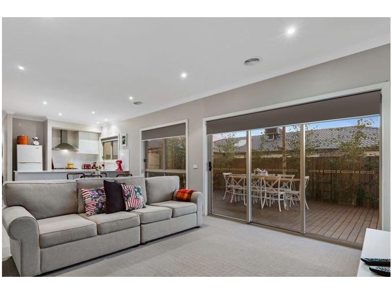 7 Pads Way, Sunbury VIC 3429