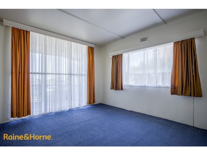 18 Jackson Street, Sunbury VIC 3429