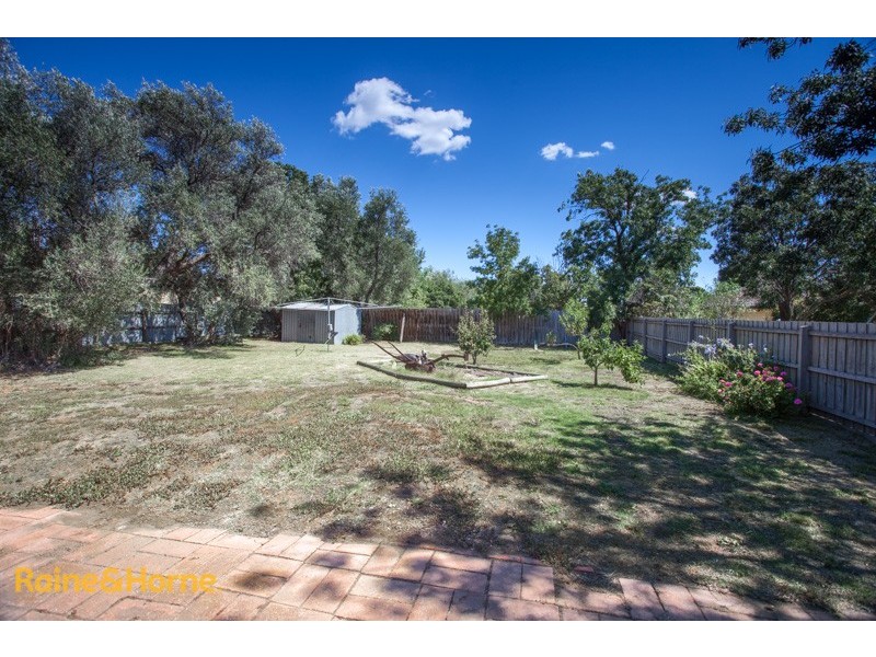 18 Jackson Street, Sunbury VIC 3429