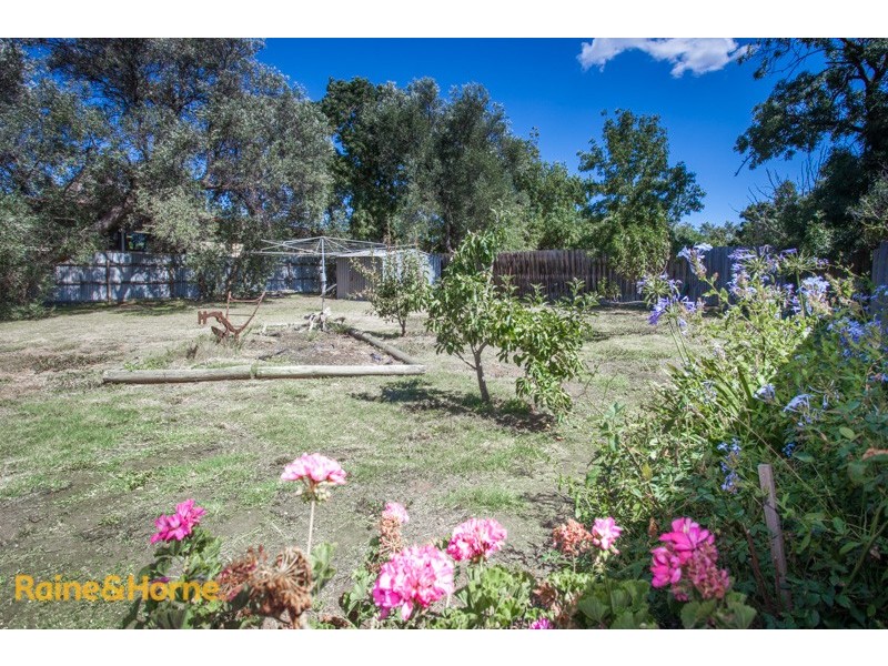 18 Jackson Street, Sunbury VIC 3429