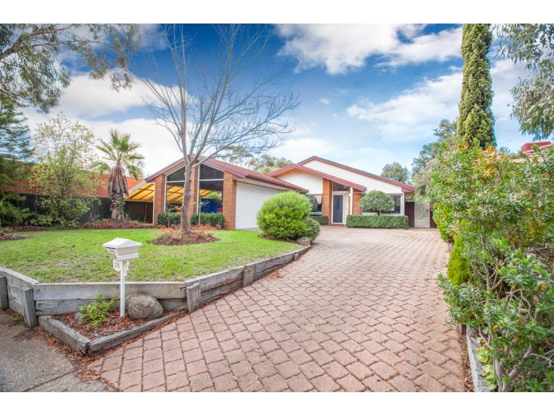 26 Dunrossil Drive, Sunbury VIC 3429