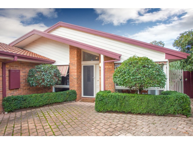 26 Dunrossil Drive, Sunbury VIC 3429