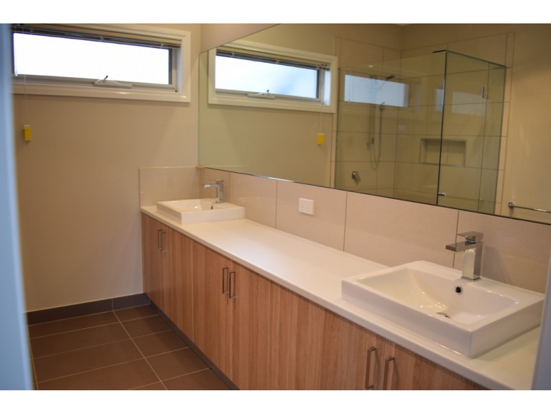 3 Landscape Place, Sunbury VIC 3429