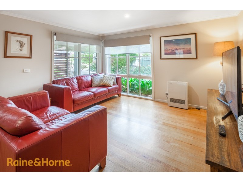 1 Hasluck Court, Sunbury VIC 3429