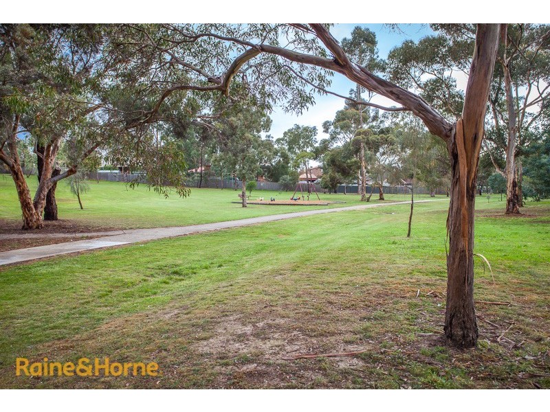 1 Hasluck Court, Sunbury VIC 3429