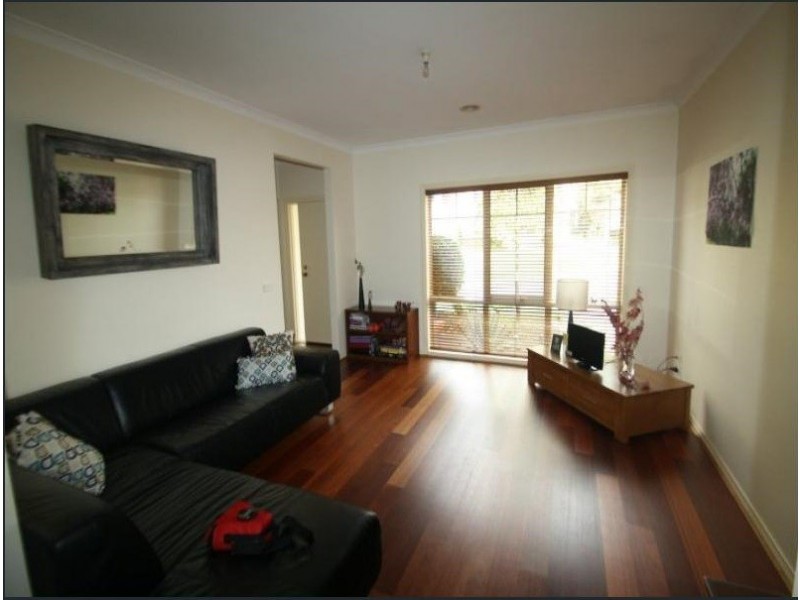 18/17A Cornish Street, Sunbury VIC 3429