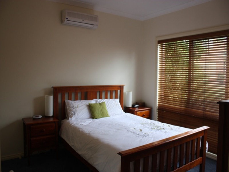 18/17A Cornish Street, Sunbury VIC 3429