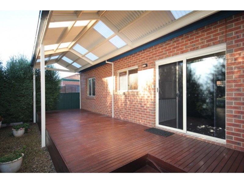 18/17A Cornish Street, Sunbury VIC 3429