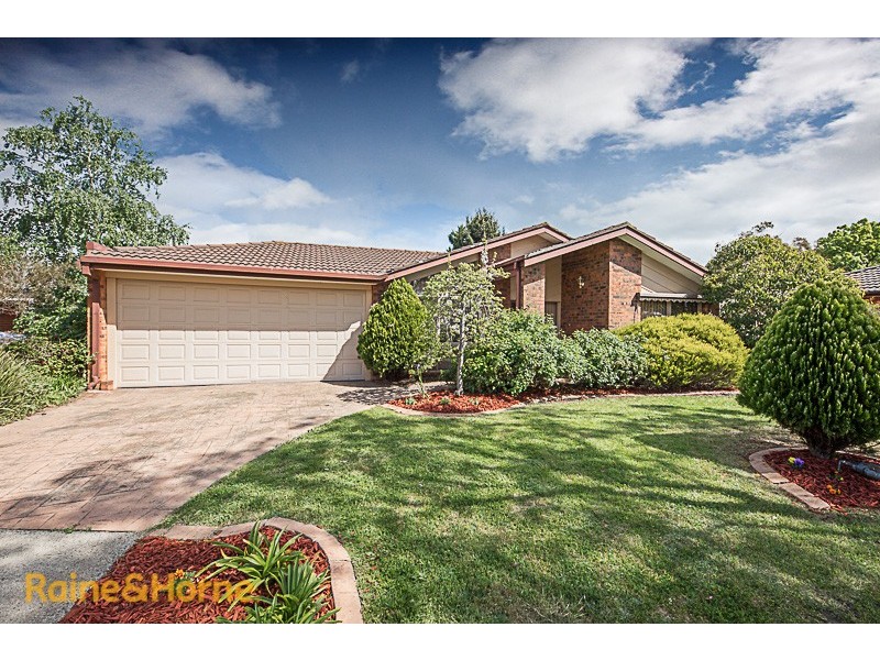2 Scullin Court, Sunbury VIC 3429