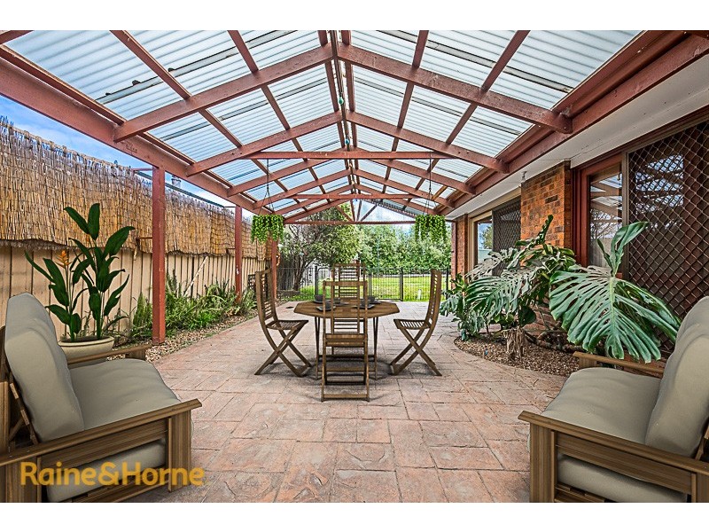 2 Scullin Court, Sunbury VIC 3429