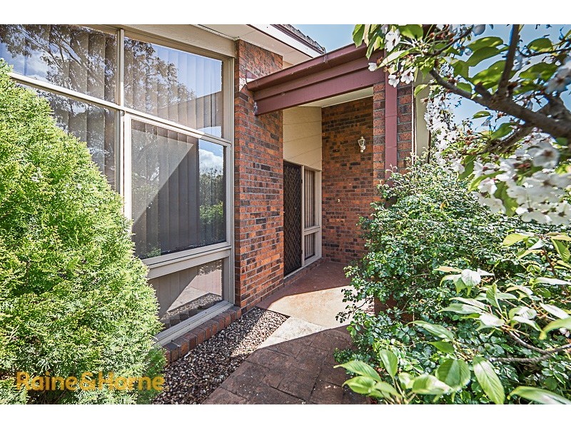 2 Scullin Court, Sunbury VIC 3429
