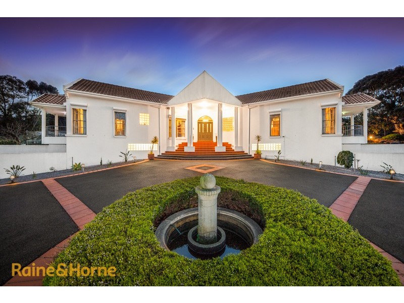 60 The Parkway, Sunbury VIC 3429