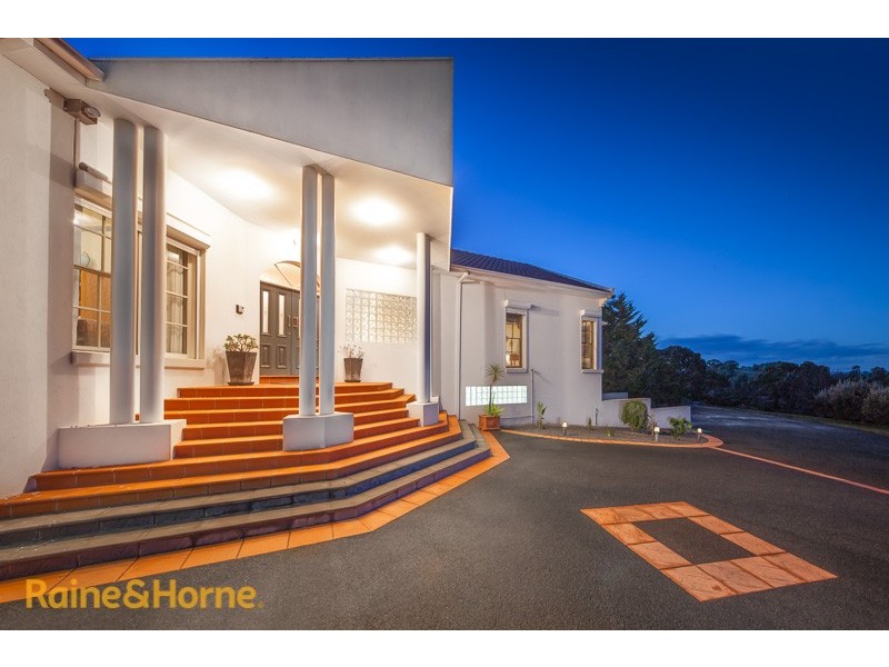 60 The Parkway, Sunbury VIC 3429