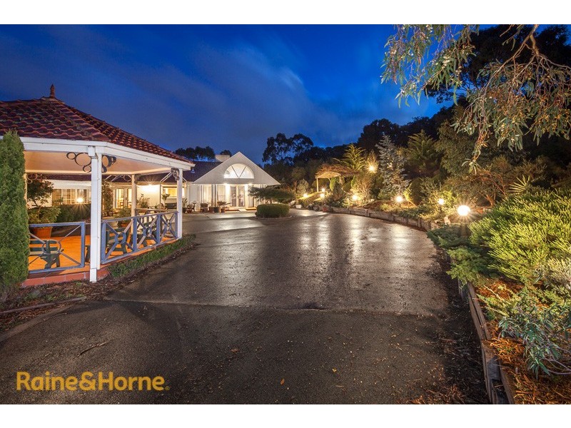 60 The Parkway, Sunbury VIC 3429