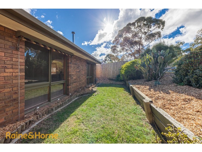238 Elizabeth Drive, Sunbury VIC 3429