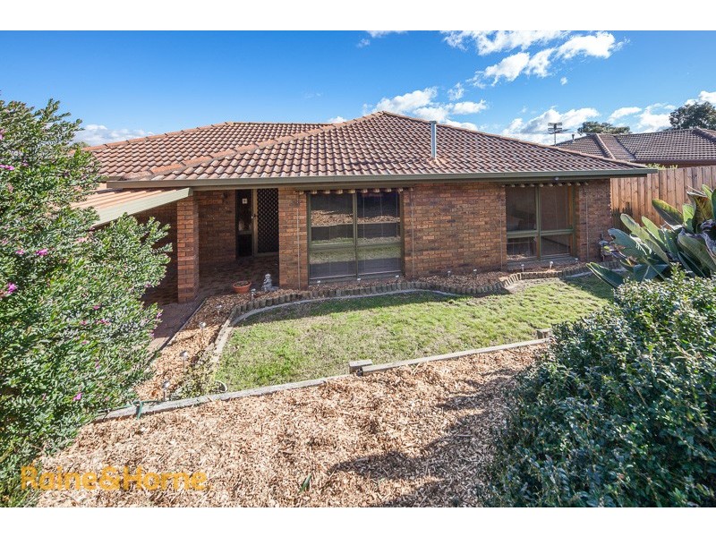 238 Elizabeth Drive, Sunbury VIC 3429
