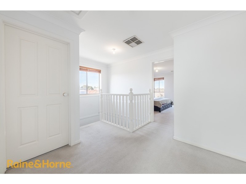 5/12 Hood Crescent, Fawkner VIC 3060