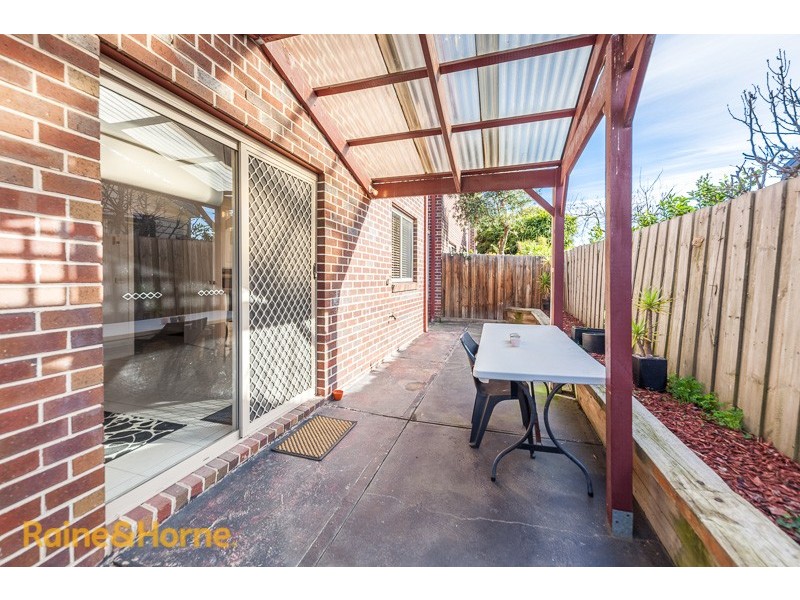 5/12 Hood Crescent, Fawkner VIC 3060