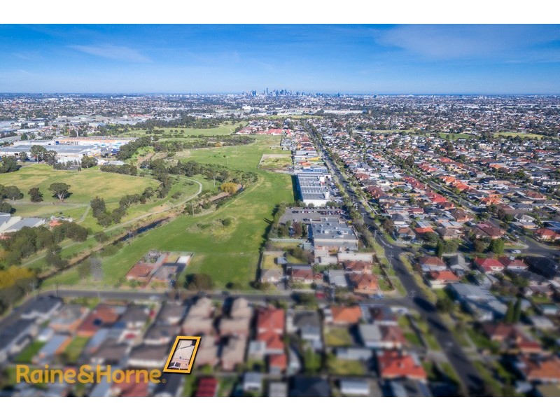 5/12 Hood Crescent, Fawkner VIC 3060