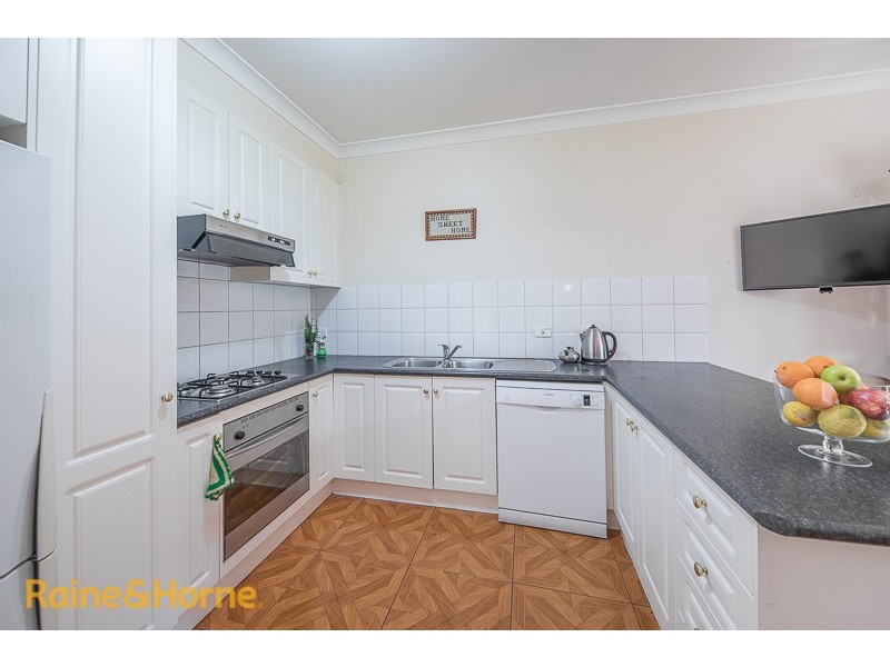 8/17A Cornish Street, Sunbury VIC 3429