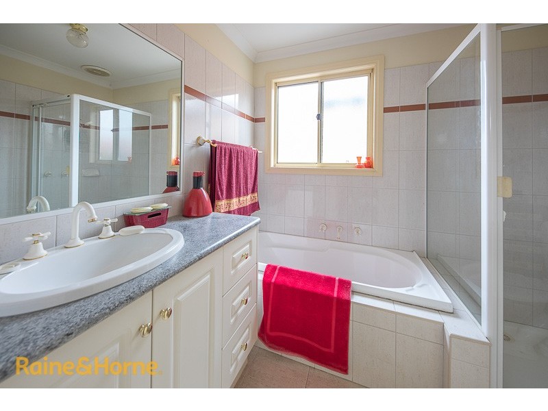 8/17A Cornish Street, Sunbury VIC 3429