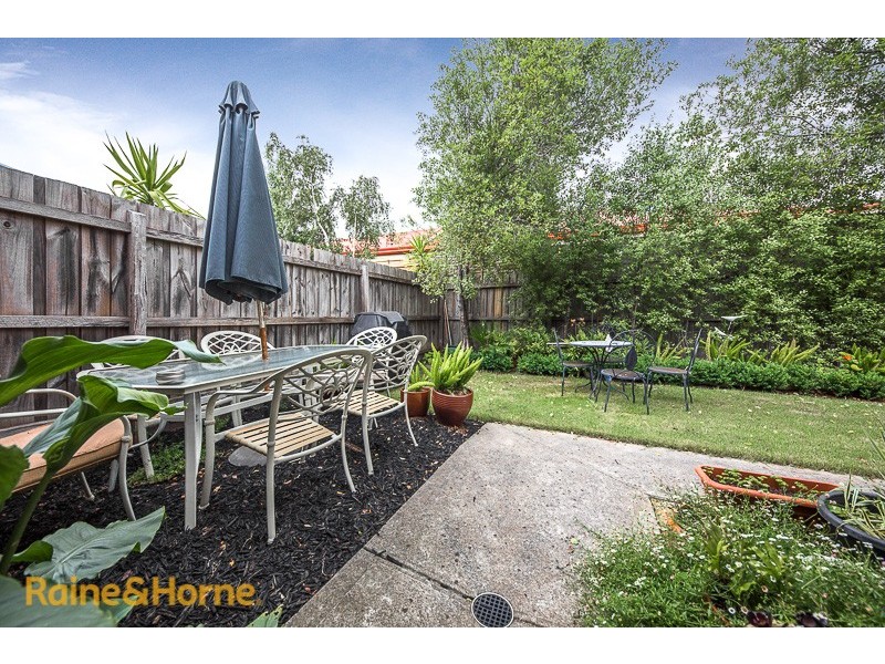 8/17A Cornish Street, Sunbury VIC 3429