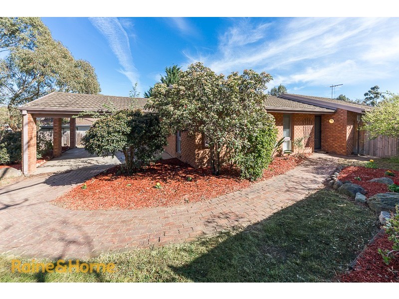 4 Curtin Drive, Sunbury VIC 3429