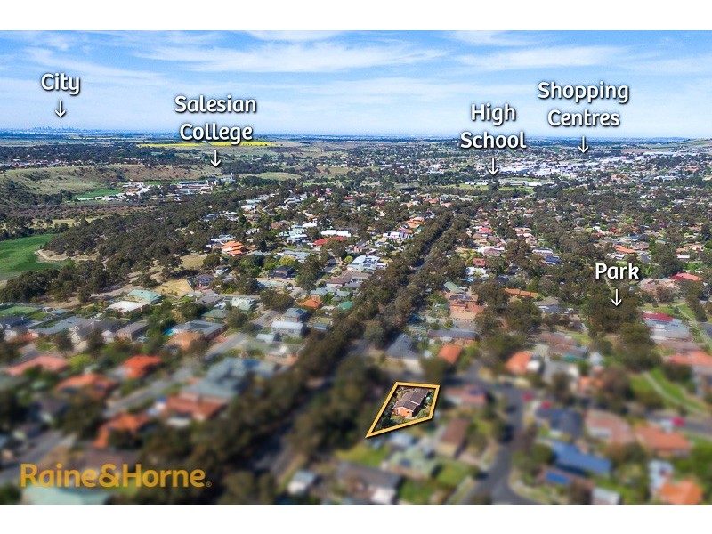 4 Curtin Drive, Sunbury VIC 3429