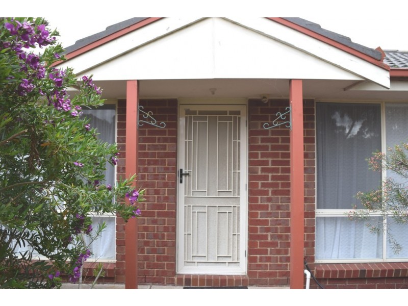 4 Peterhouse Court, Sunbury VIC 3429