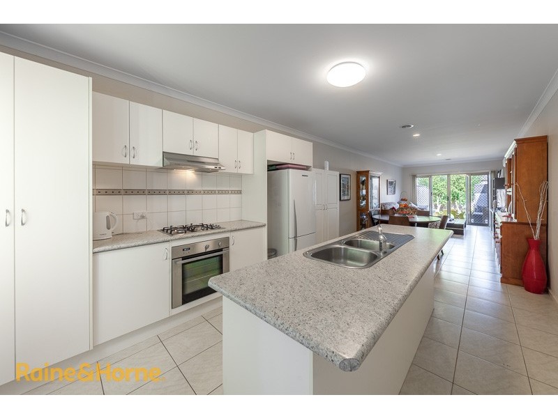 17B Keith Avenue, Sunbury VIC 3429