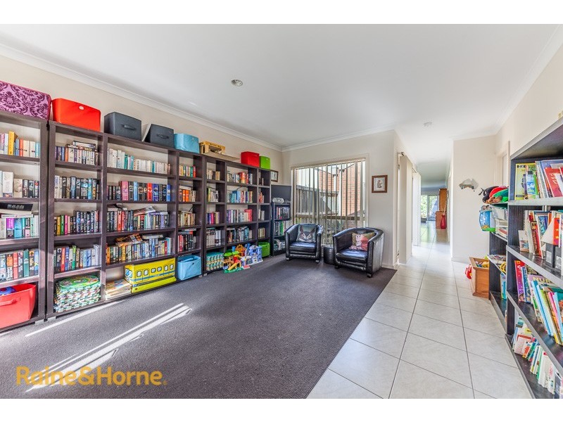 17B Keith Avenue, Sunbury VIC 3429