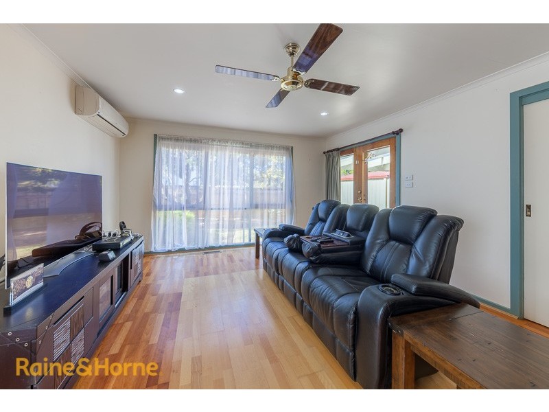 37 Flinders Street, Sunbury VIC 3429